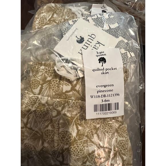 NWT Kate Quinn Quilted Pocket Skirt Evergreen Pinecone 6-12m - Picture 2 of 2